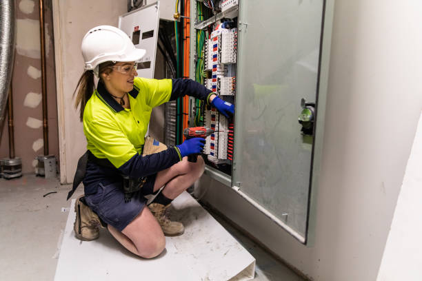 Best Emergency Electrician Near Me  in Munfordville, KY